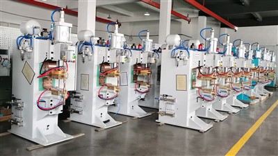 Defects and Special Morphologies in MFDC Spot Welders